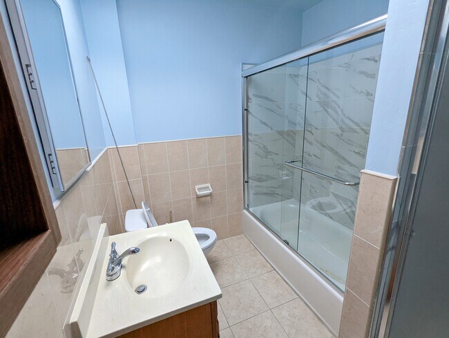 Bathroom 1 (upstairs) - 2337 Vicente St