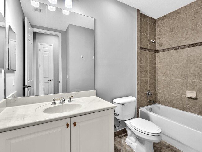 Building Photo - 2751 Ravella Way