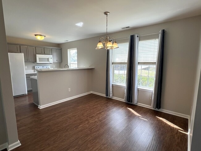 Building Photo - 7008 Riverwalk Blvd