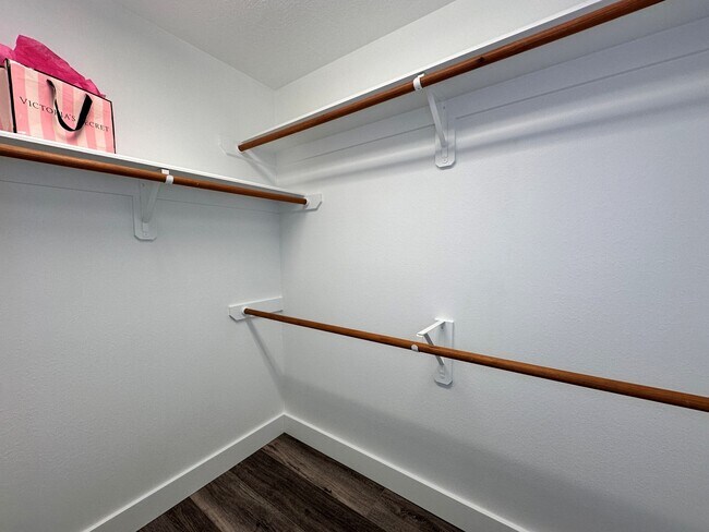 Building Photo - 46 Summer Haze Cir