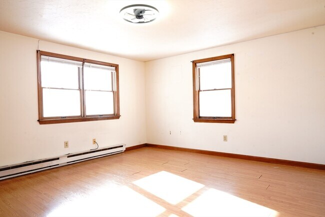 Building Photo - 3 Watson Ave