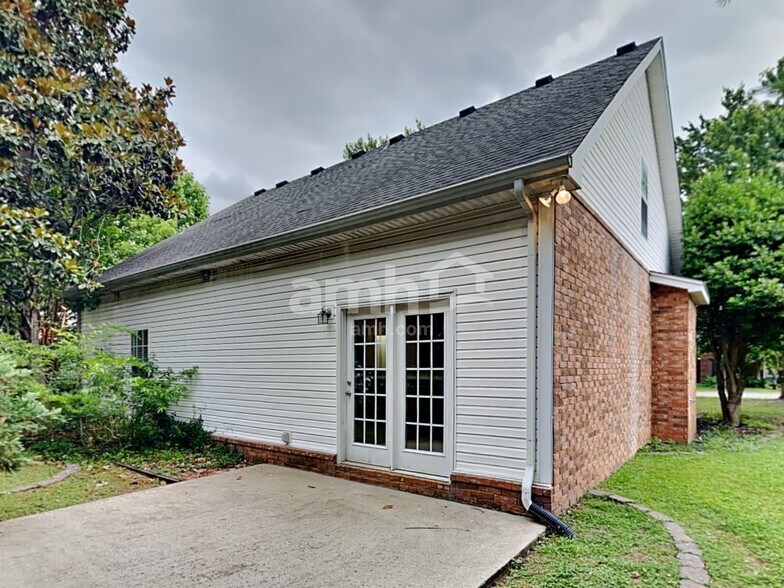 Building Photo - 3314 Hopewell Ct
