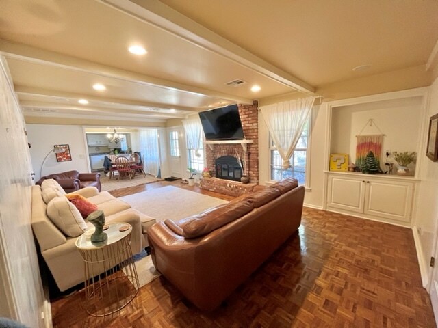 Building Photo - 2521 S Berry Rd