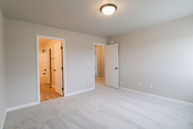 Building Photo - 6159 24th St S