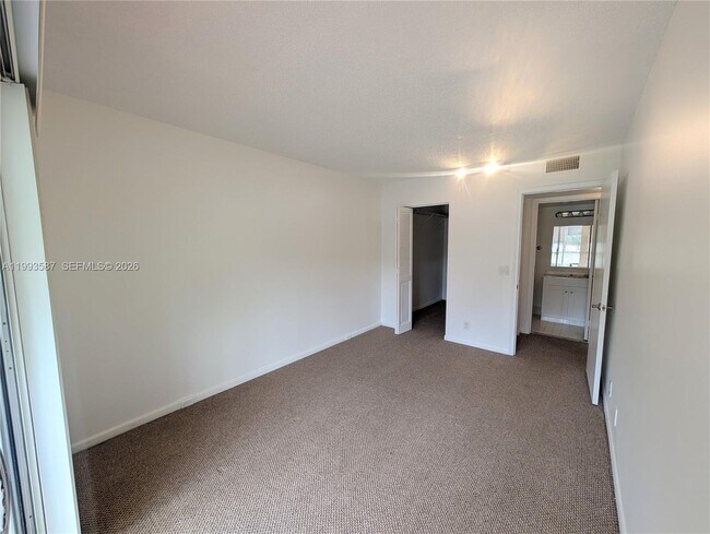 Building Photo - 151 SW 135th Terrace