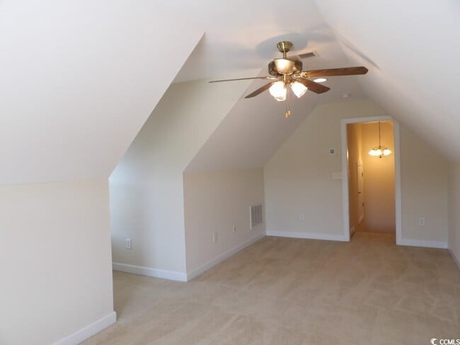 Building Photo - 124 Mesa Raven Dr
