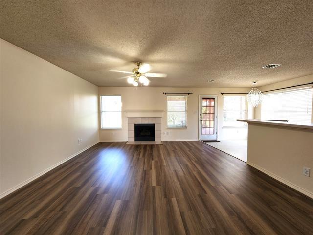 Building Photo - 2901 Custer Dr