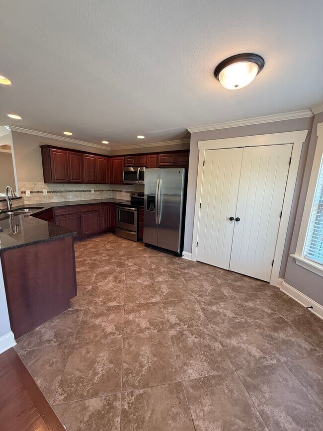 Building Photo - Soddy Daisy Rental Available with Full Bas...