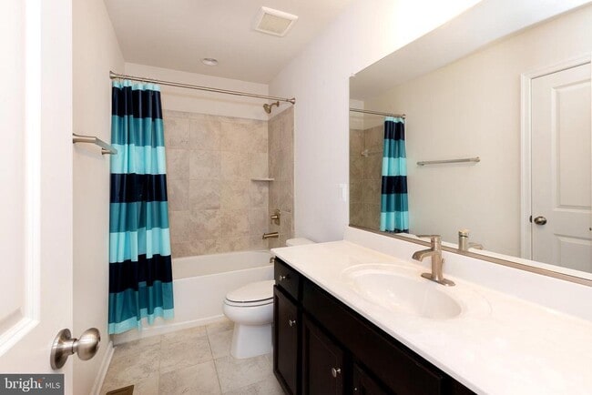 Building Photo - 3912 Applegate Ct