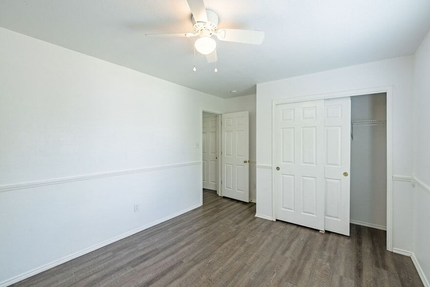 Building Photo - 1016 Tom Seaver Pl