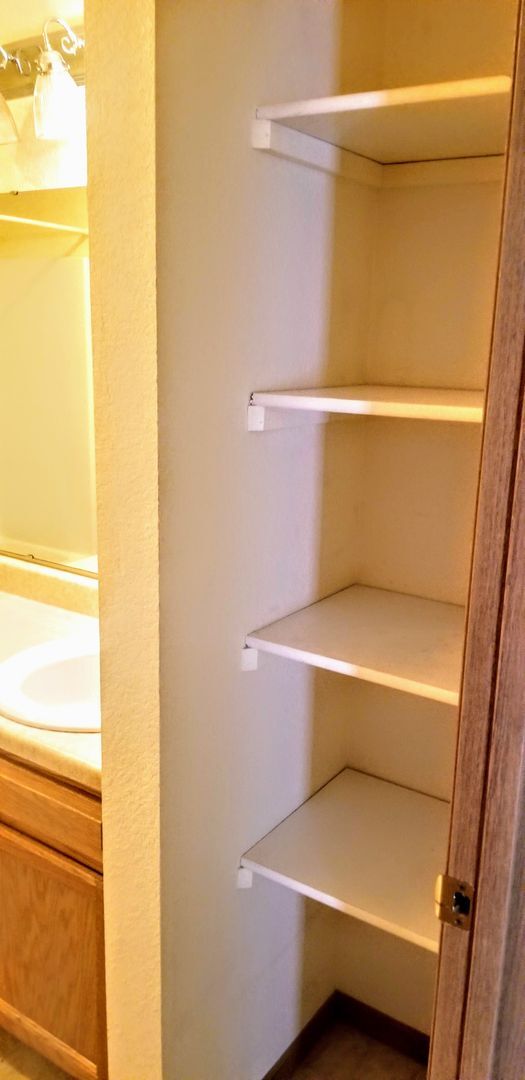 Building Photo - 16880 Huntington Lane A &amp; B