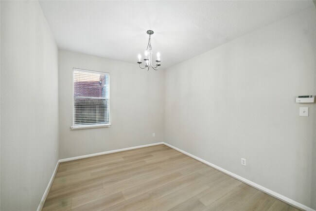 Building Photo - 21611 Balsam Brook Ln