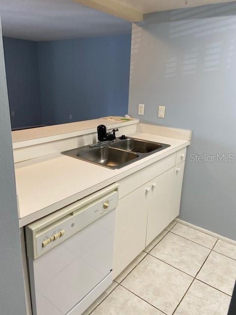 Building Photo - 2121 Wood St