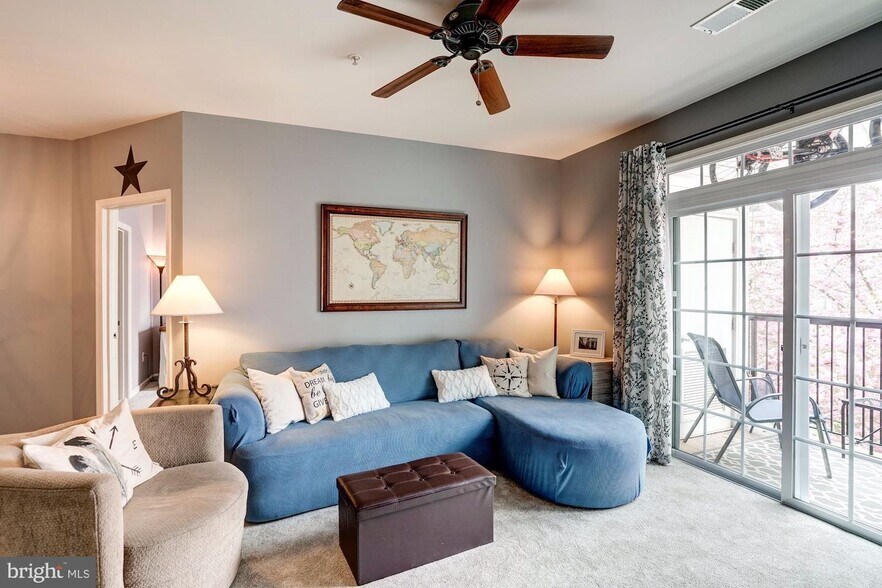 Building Photo - 21228 McFadden Sq