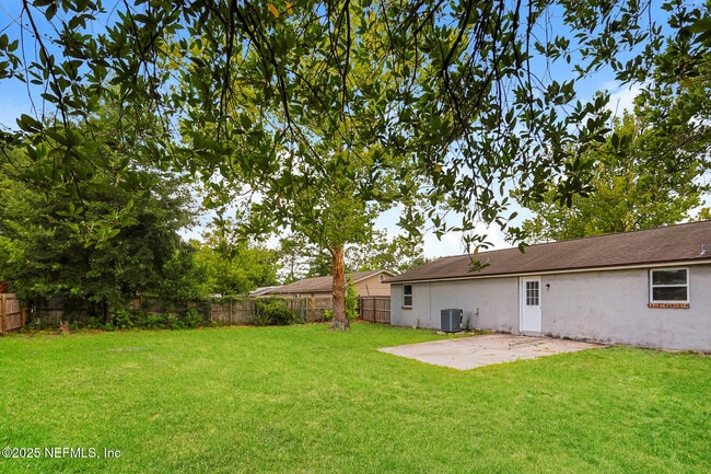 Building Photo - 2766 Frontier Ave