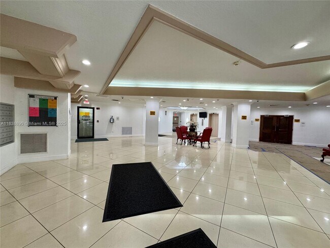 Building Photo - 1300 NE Miami Gardens Dr