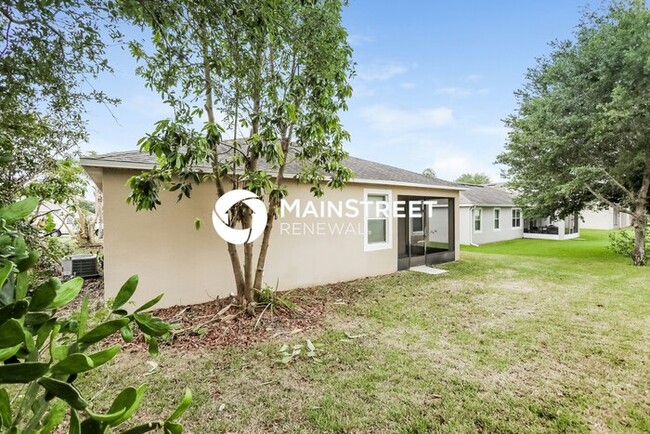 Building Photo - 1821 Candlenut Cir