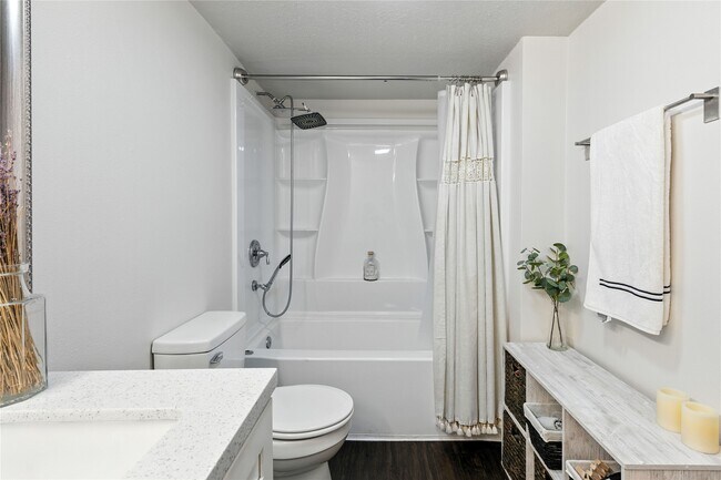 Building Photo - 2277 S Kirkwood Rd