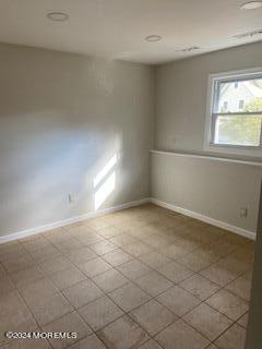 Building Photo - 427 Lake Ave