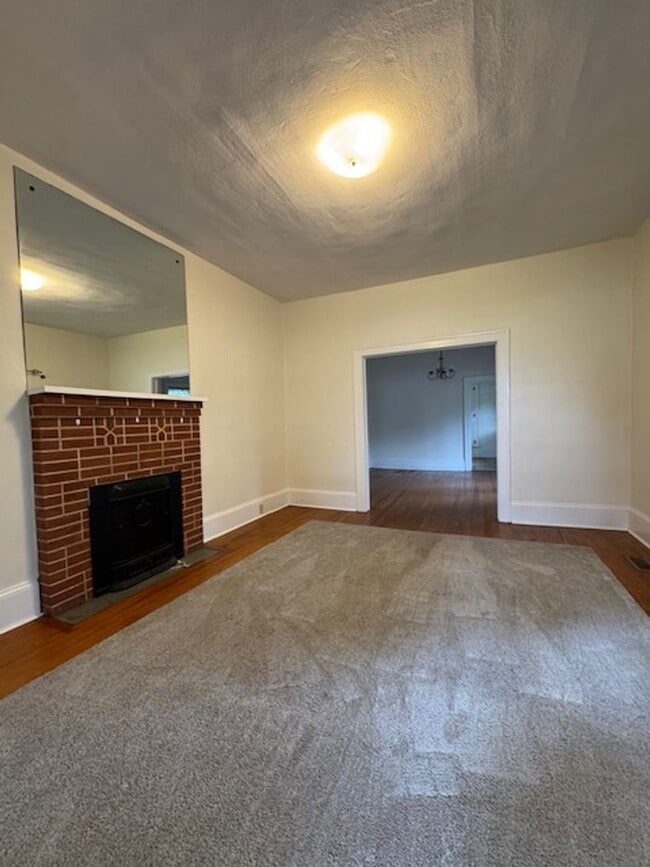 Building Photo - 5142 US-70