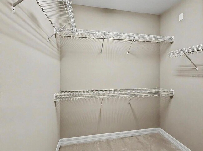 Building Photo - 8390 Big Acorn Cir
