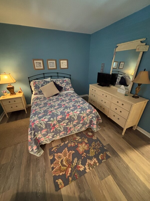 Building Photo - 1600 NE Dixie Hwy