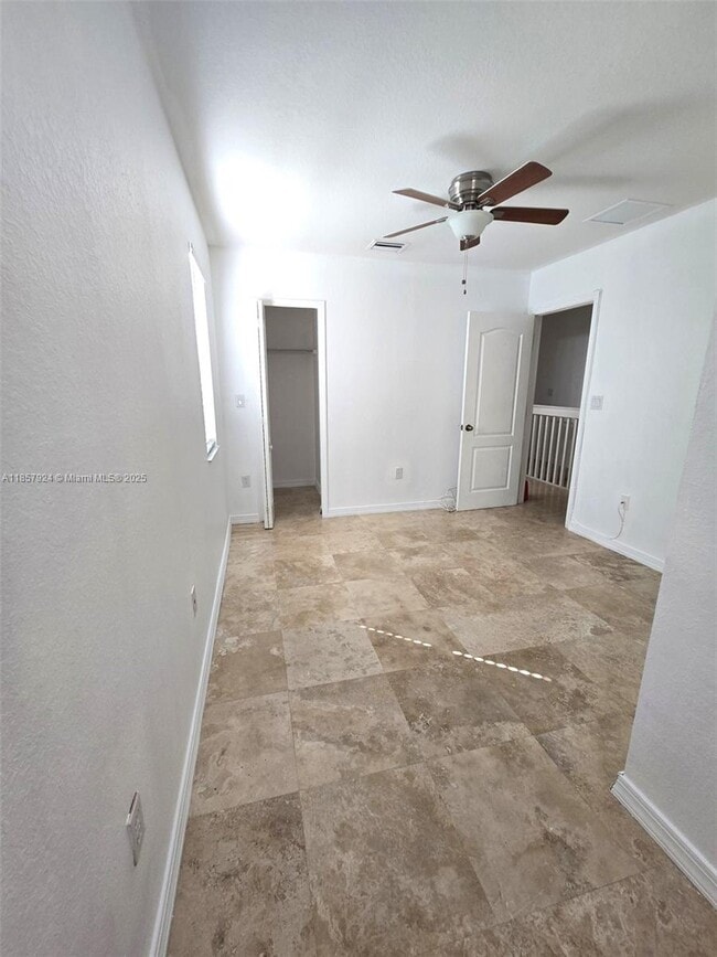 Building Photo - 3028 SW 129th Way