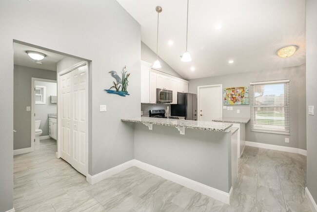 Building Photo - 1381 Byrd Ct