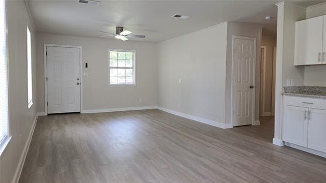 Building Photo - 379 Blackbourn St