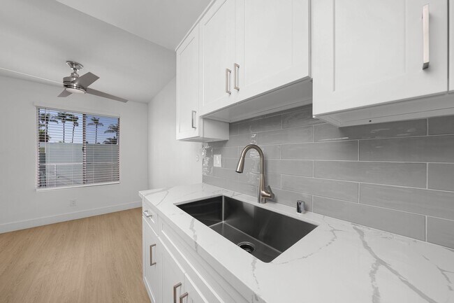 Interior Photo - University Crest Apartments