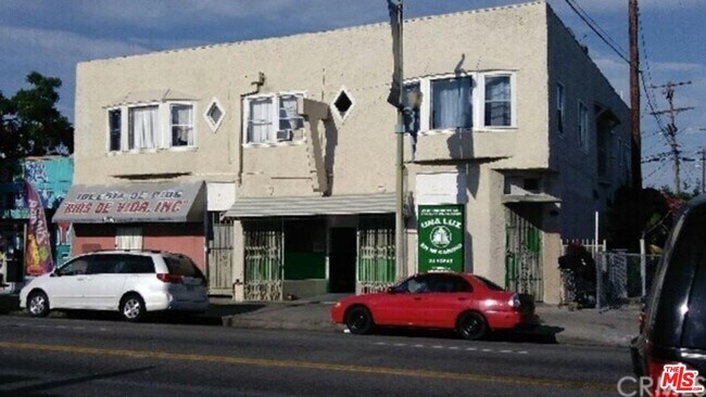 Primary Photo - 4706 S Vermont Ave