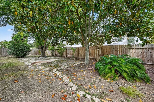 Building Photo - 8827 Boulder Springs Dr