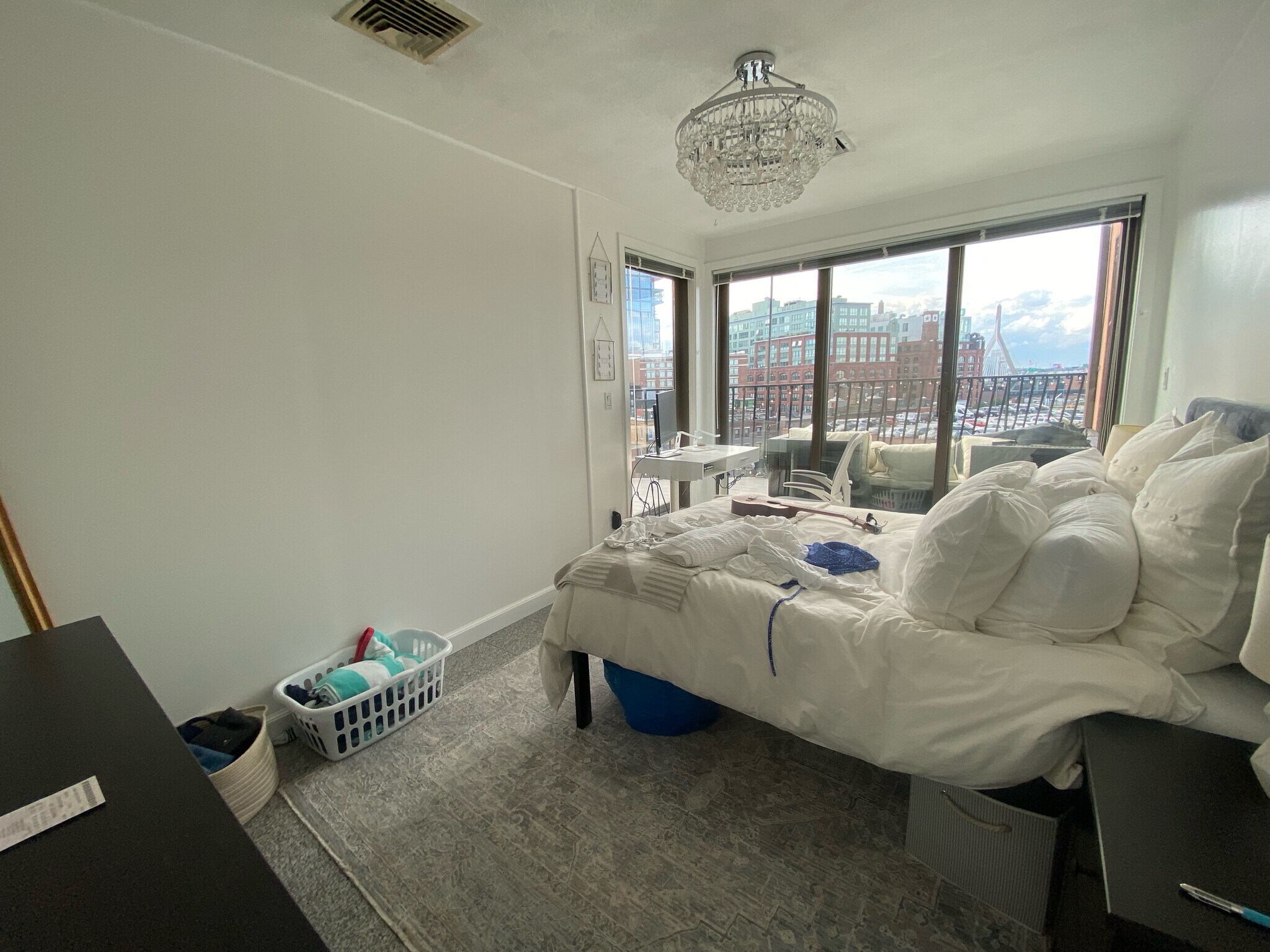 Building Photo - 21 Snow Hill St