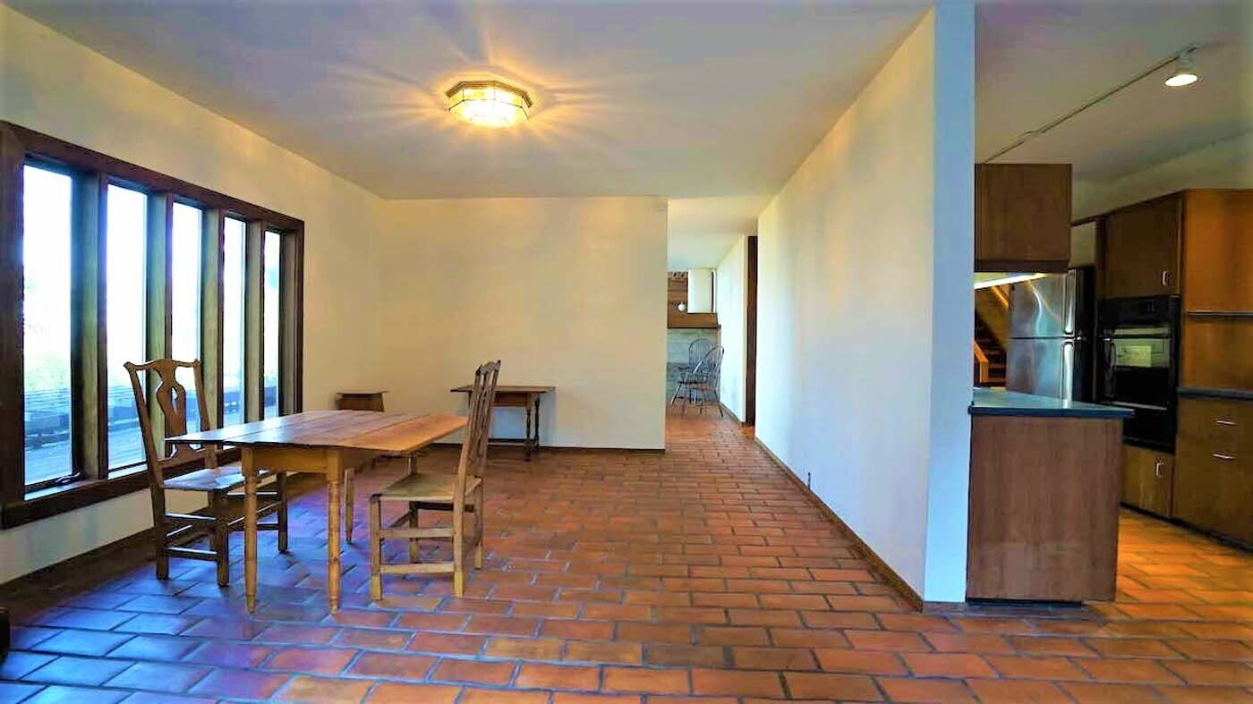 Building Photo - 3076 Buena Vista Way