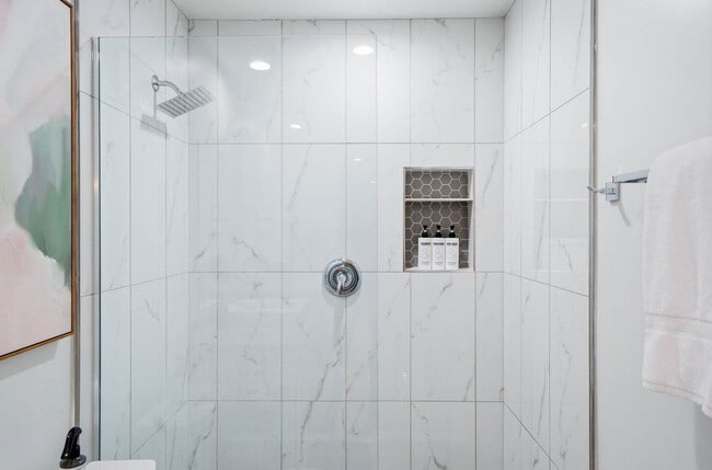 Building Photo - 11802 Hayden Rd