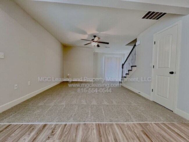 Building Photo - Timber Trails Townhomes | Available Now & Ready for Tours