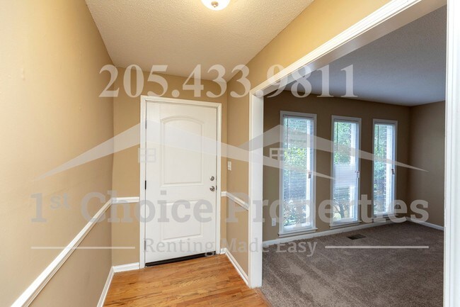 Building Photo - 1620 5th Pl NW