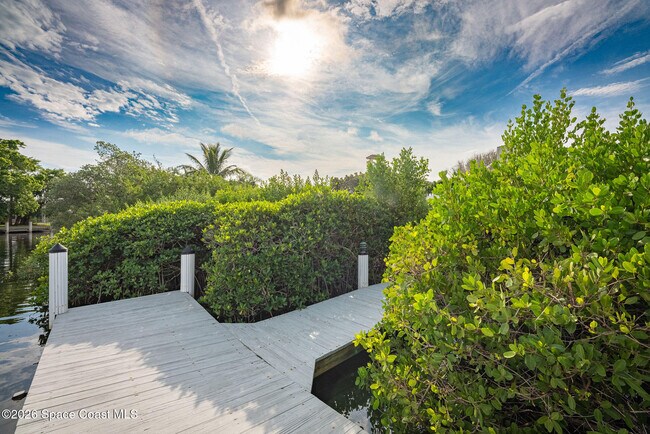 Building Photo - 5 Cache Cay Dr