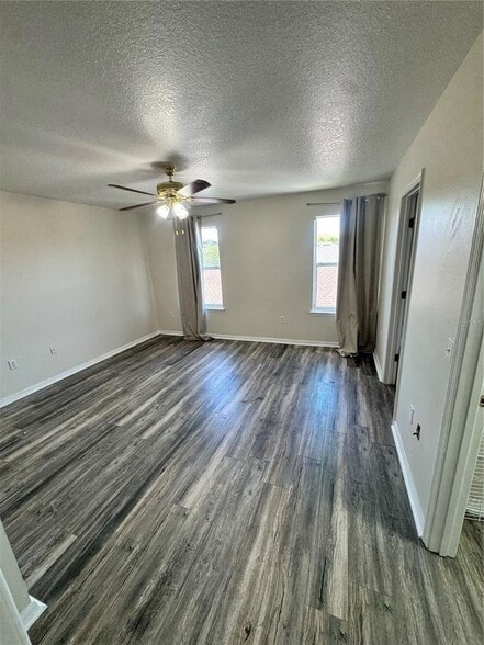 Building Photo - 2822 Grasmere View Pkwy N