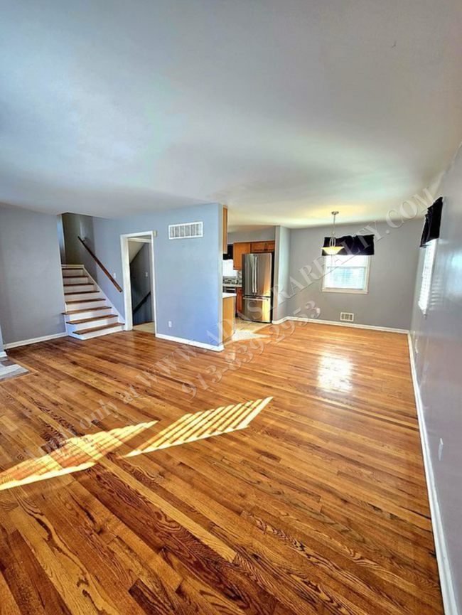 Building Photo - FANTASTIC 3 Bed 2 Bath Home in Overland pa...