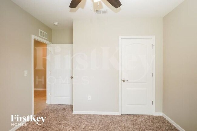 Building Photo - 855 Sheen Cir