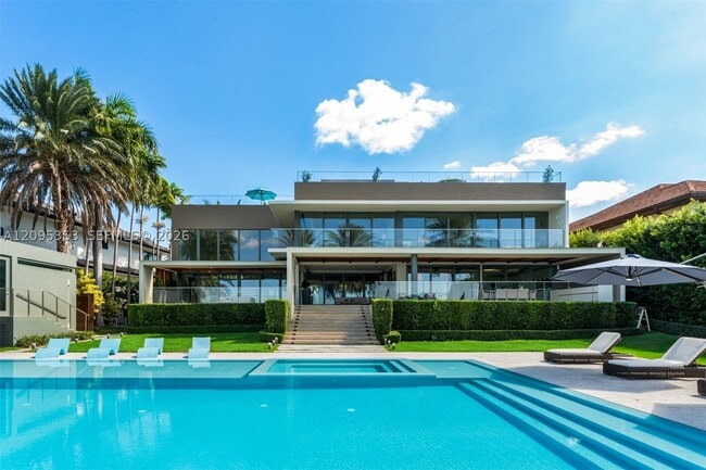 Building Photo - 360 Harbor Dr