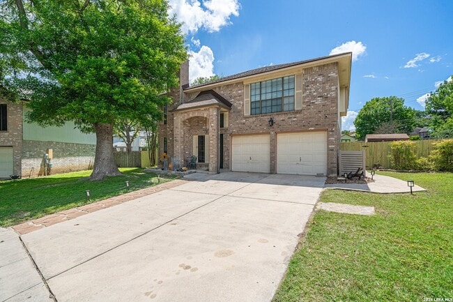 Building Photo - 2813 Kline Cir