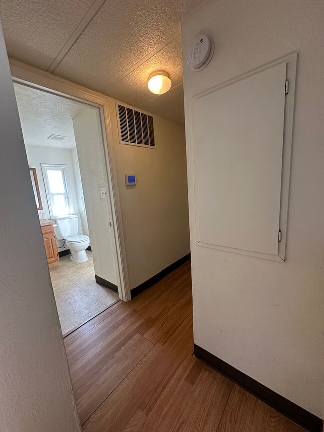 Building Photo - Seaj3701 Fir Grove Mobile Park