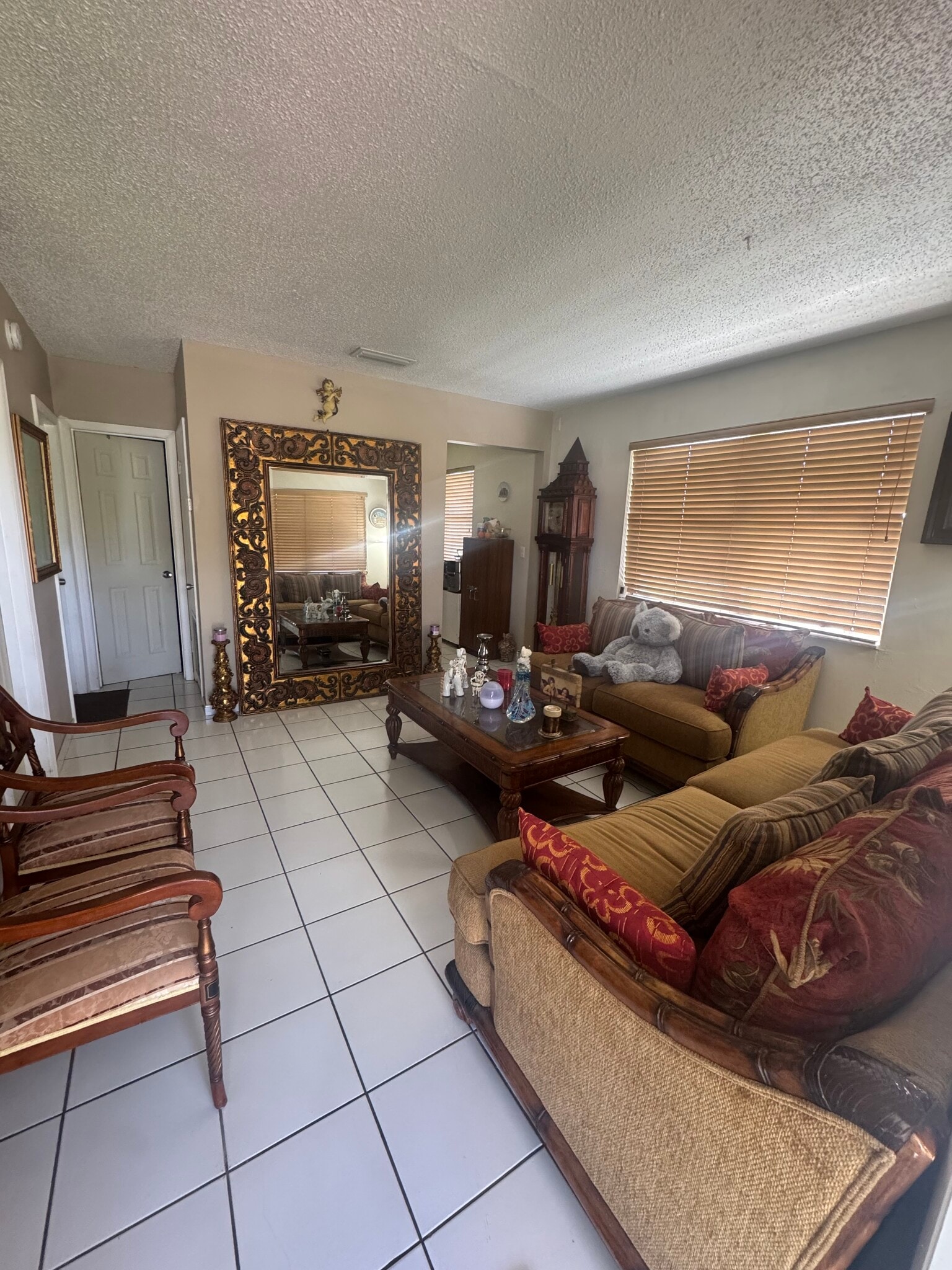 Building Photo - 401 SW 78th Pl