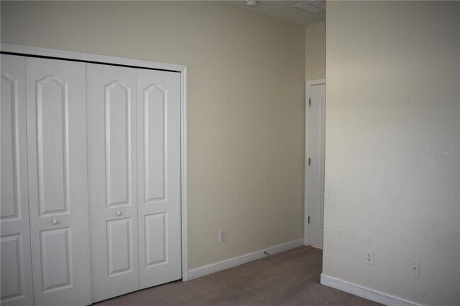 Building Photo - 1106 Lattimore Dr