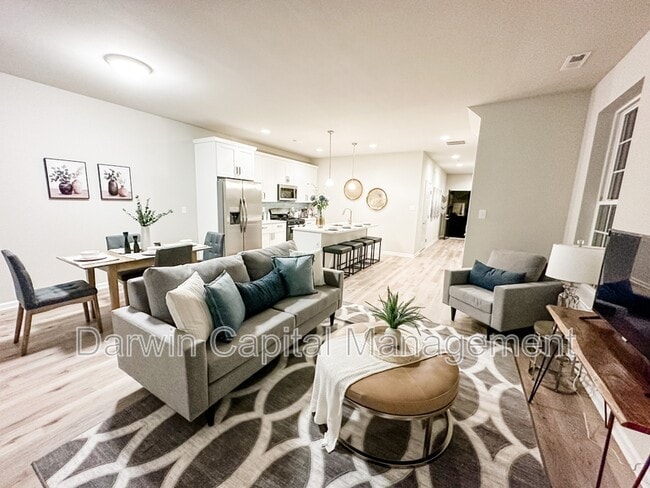 Building Photo - 385 Tuckahoe Rd