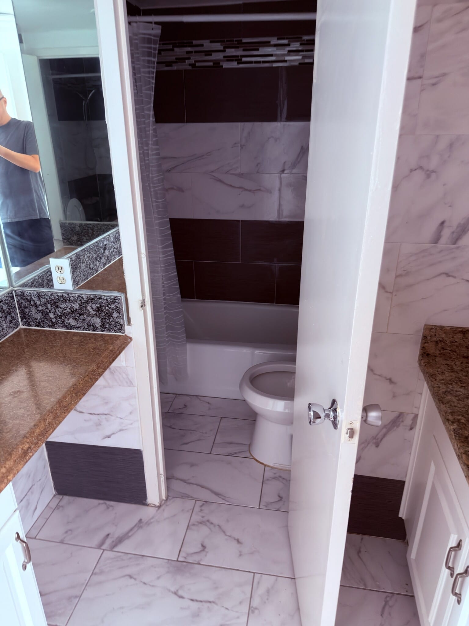 Building Photo - 7510 Hornwood Dr