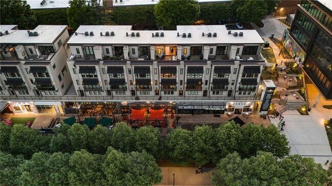 Building Photo - 661 Auburn Ave NE