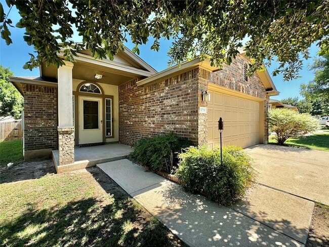 Building Photo - 1014 Aiken Dr